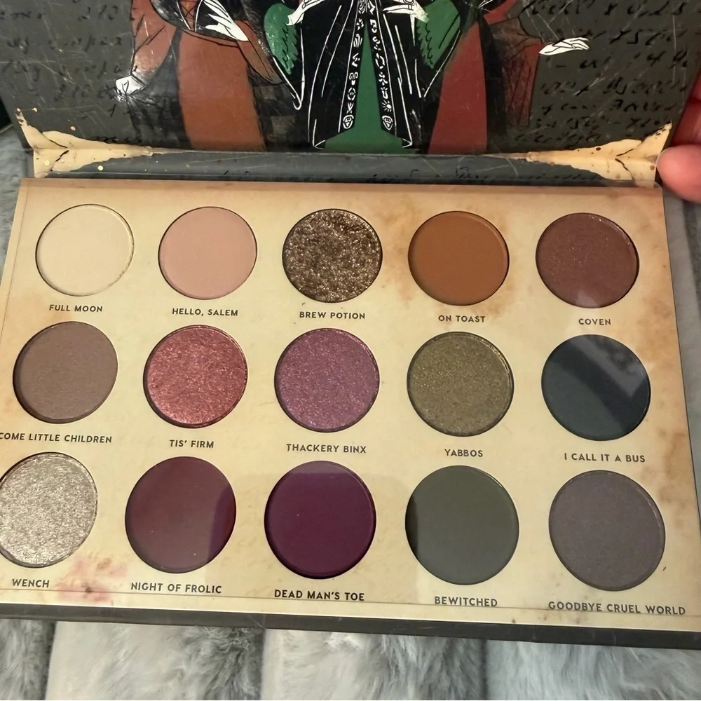 ColourPop Hocus Pocus makeup eye shadow pallet collaboration.